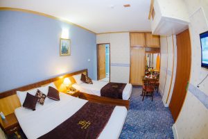 Triple Room Isfahan Hotel